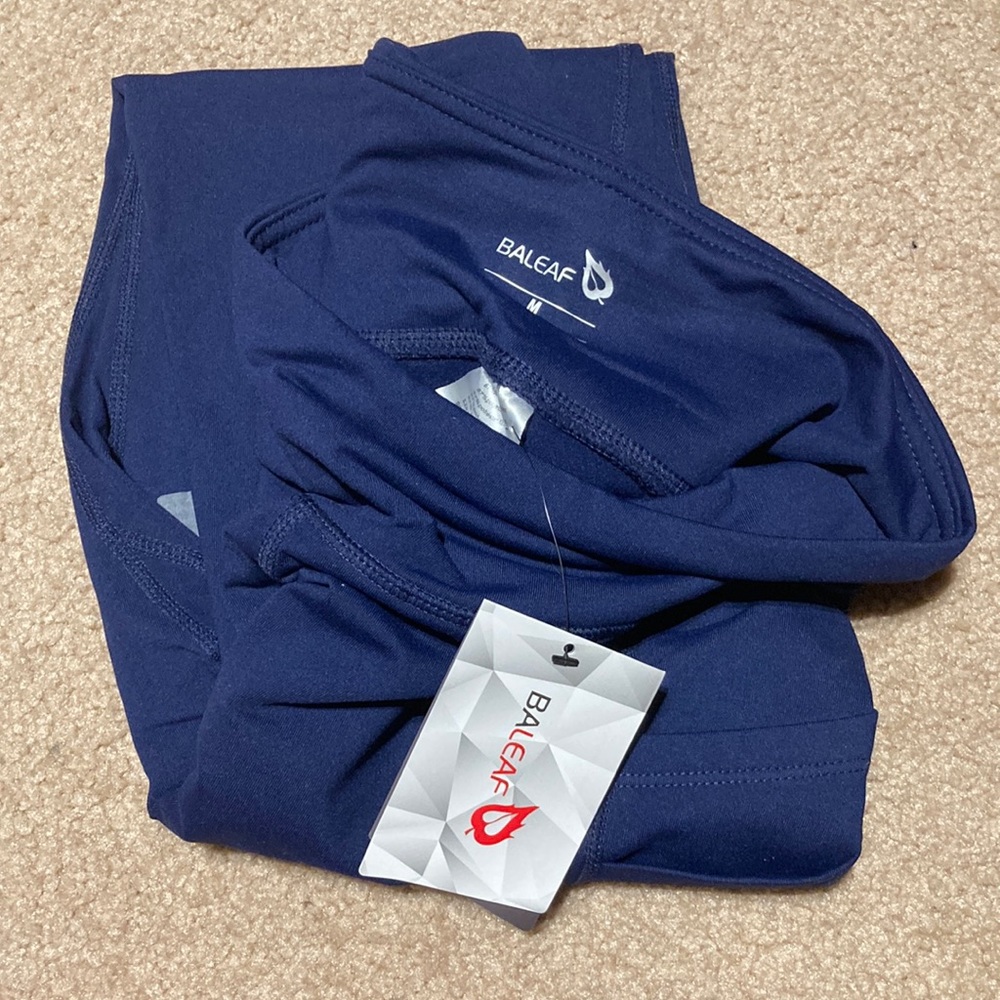 Baleaf navy leggings
